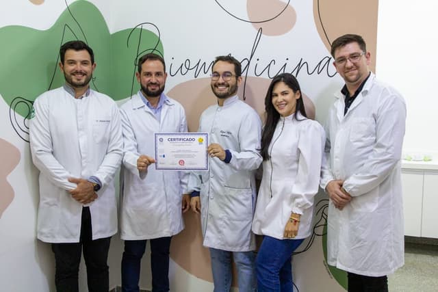 Laboratório da UNIGRAN conquista Certificação Ouro do Programa Nacional de Controle de Qualidade